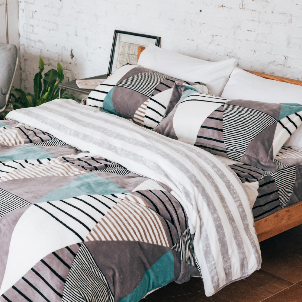 Best Selling Products Flannel Bed Sheets Set Comforter Set