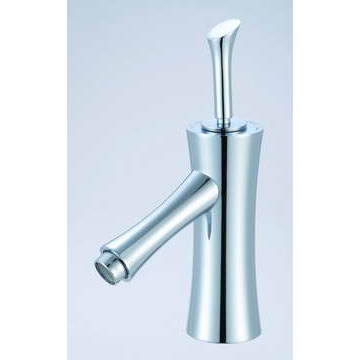 Single-Hole Basin Faucet