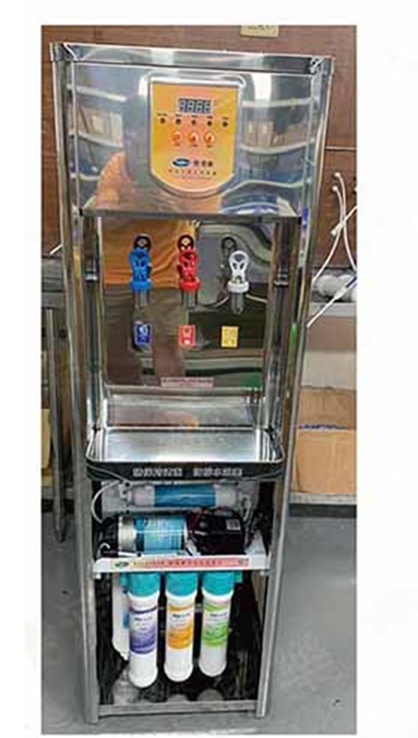 Hot and Cold Water Dispenser with Inbuilt Ro System TOPPUROR