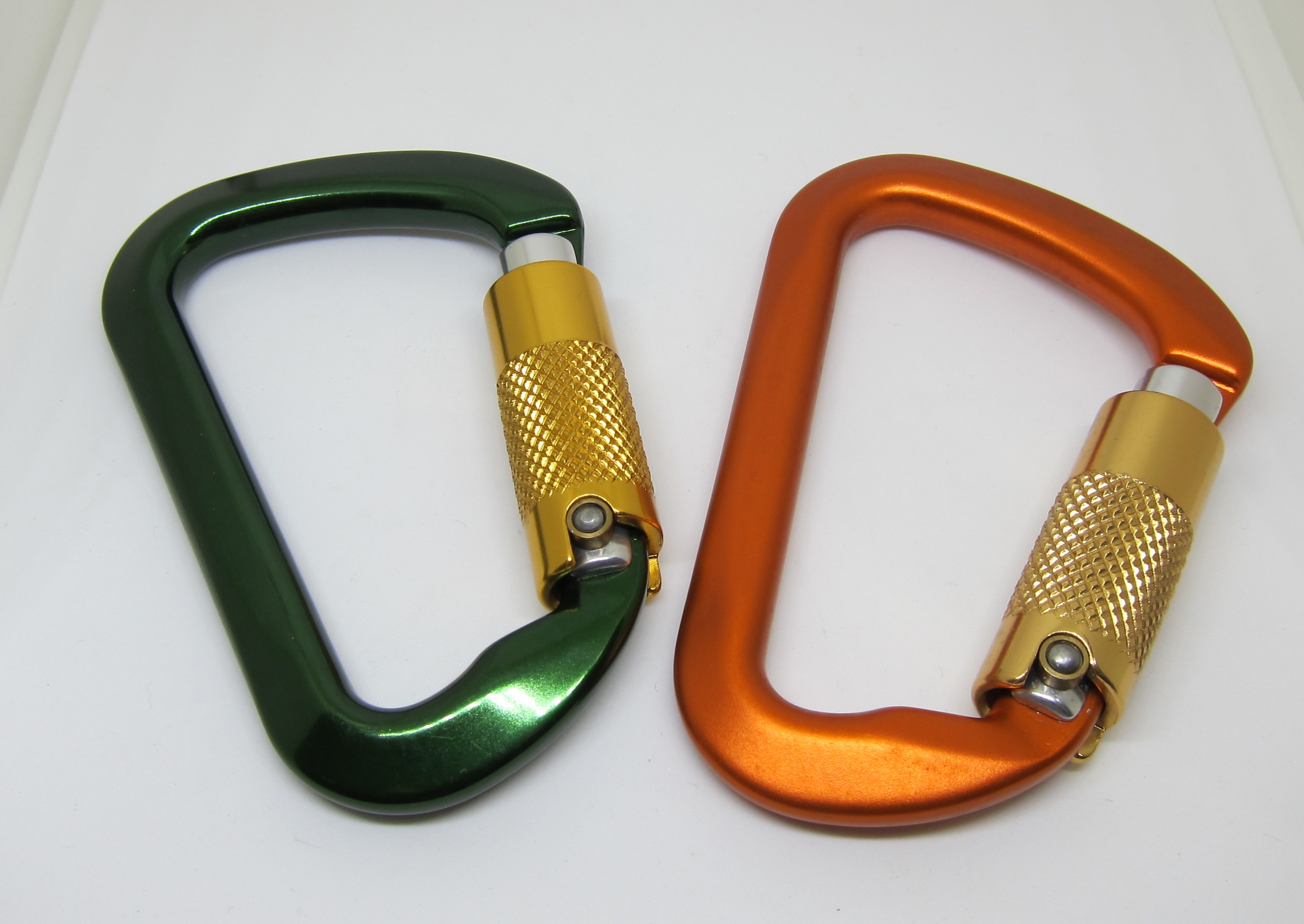 Professional Climbing Twist Lock Triple Lock Carabiner