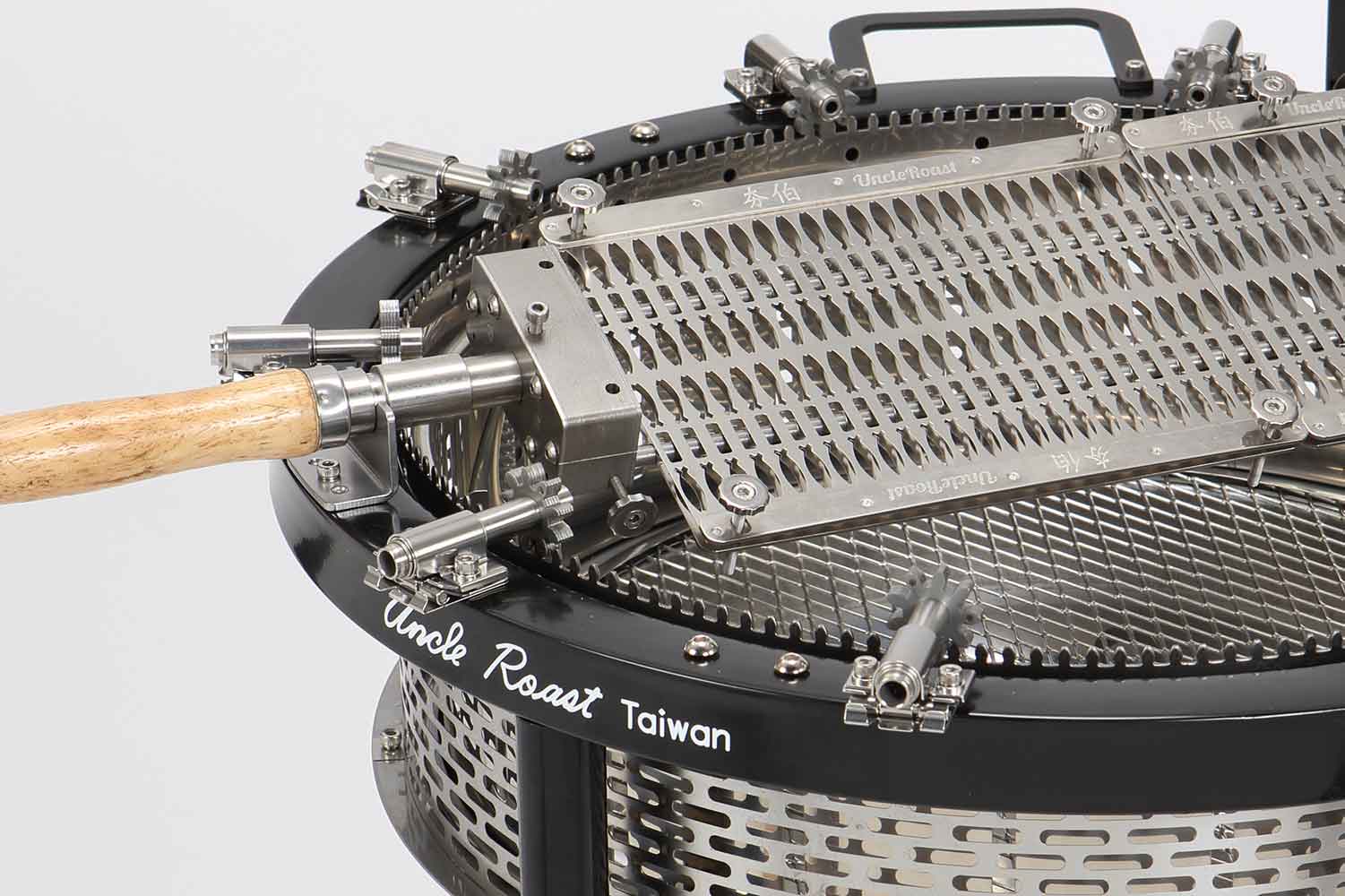 Uncle Roast Automatic Barbecue Grill