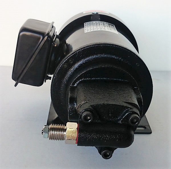 Rotary oil pump 1/4HP 200W 3PH 220V TC-13AV for CNC chiller cooler circulation