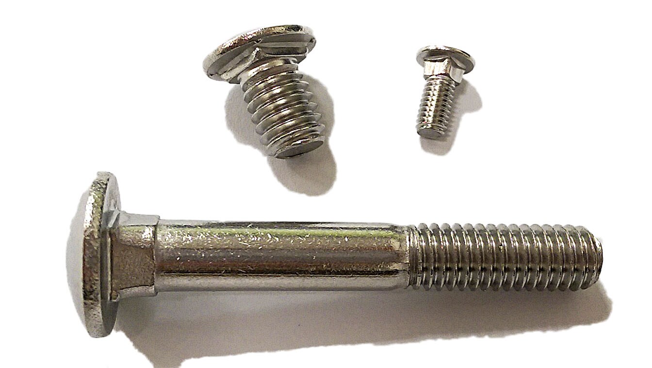 Carriage bolt