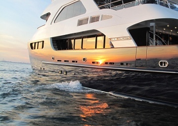 95' Jade Motor Yacht