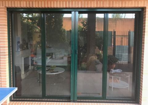 fly screen pet door