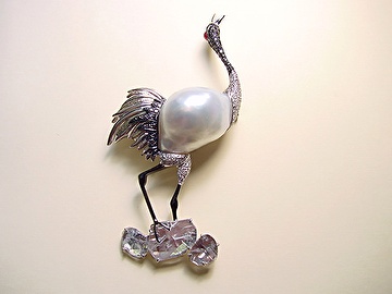 Baroque Pearl Brooch