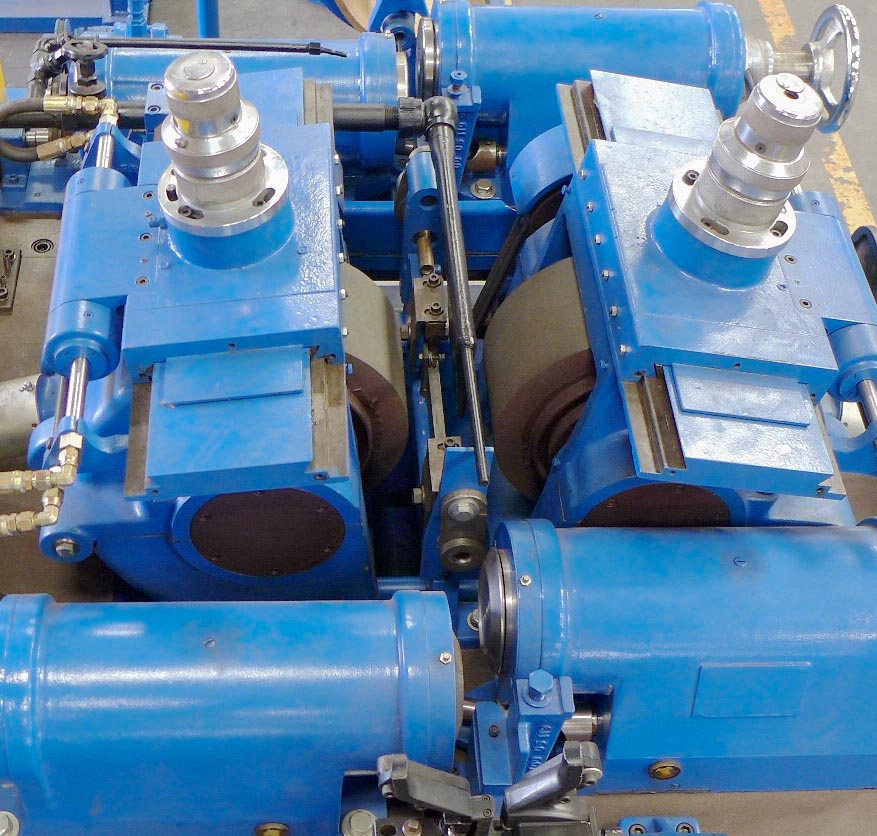 Bright bar centerless grinding and polishing machine