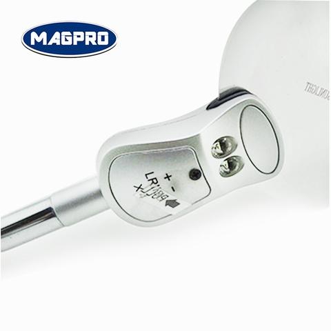 desktop illuminated magnifier