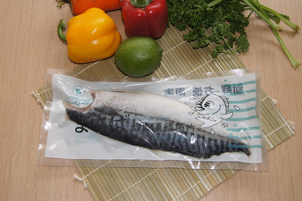 Mackerel,Norwegian mackerel,(Vacuum package) (Fastfreezing with liquid