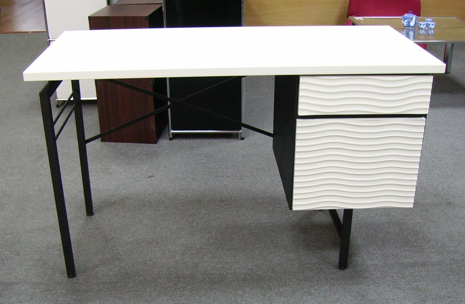 Desk | Taiwantrade