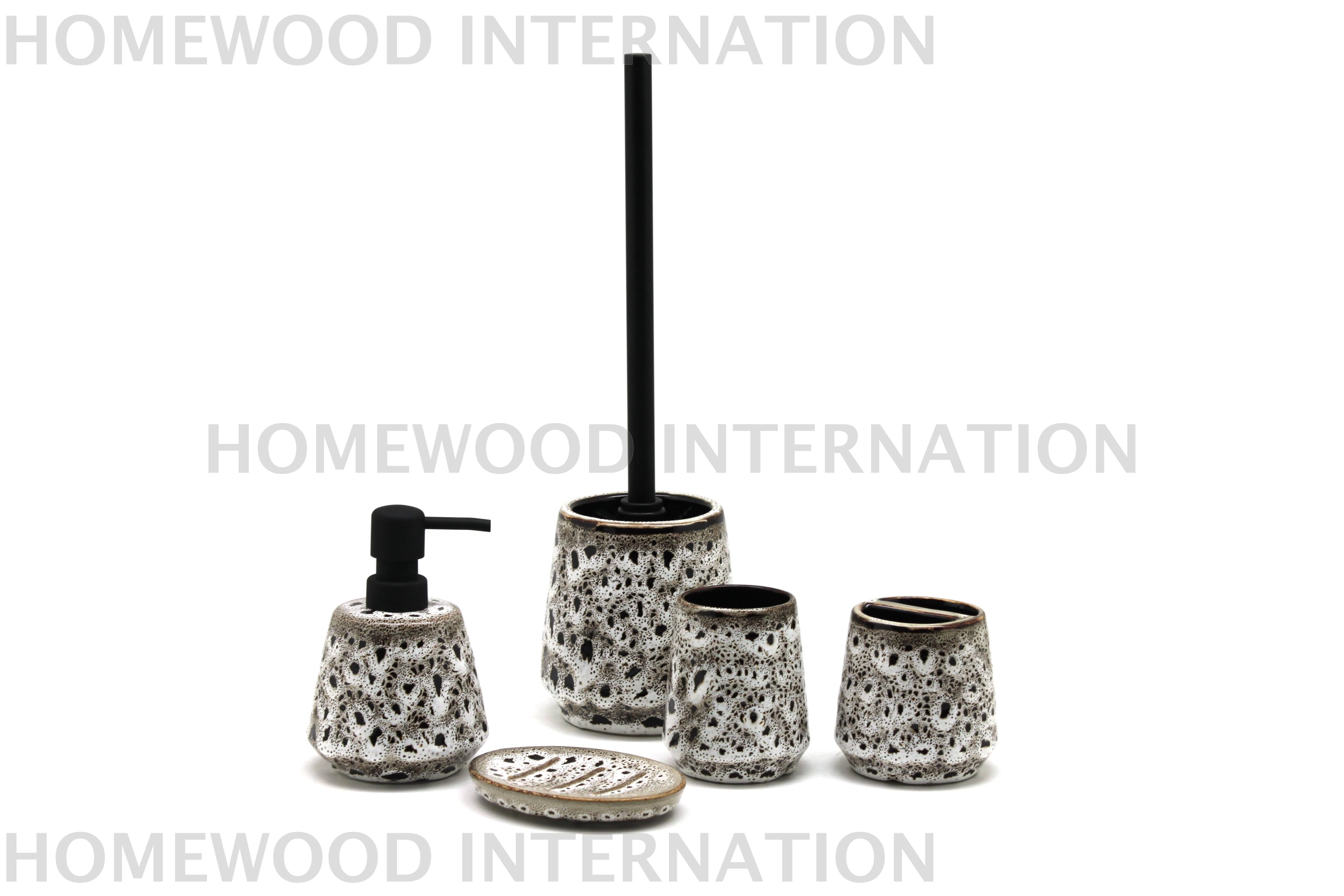 BATHROOM SET CERAMIC