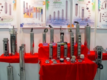 Submersible pumps