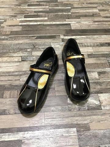 ThreeAcclaim Flat Shoes