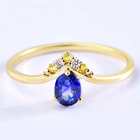 10K Yellow Gold Sapphire Ring