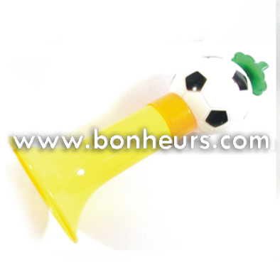 PLASTIC SOCCER HORN