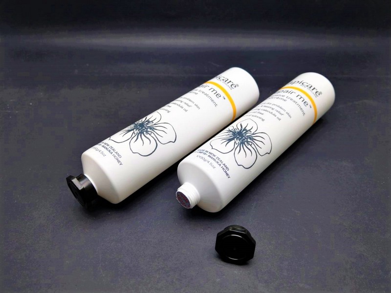 Download 130g Customized Color Tube Packaging With Octagonal Screw Cap For Hand Cream And Skincare Product Taiwantrade Com