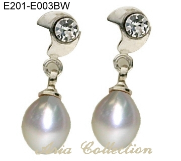 Fresh Water Pearl Earring