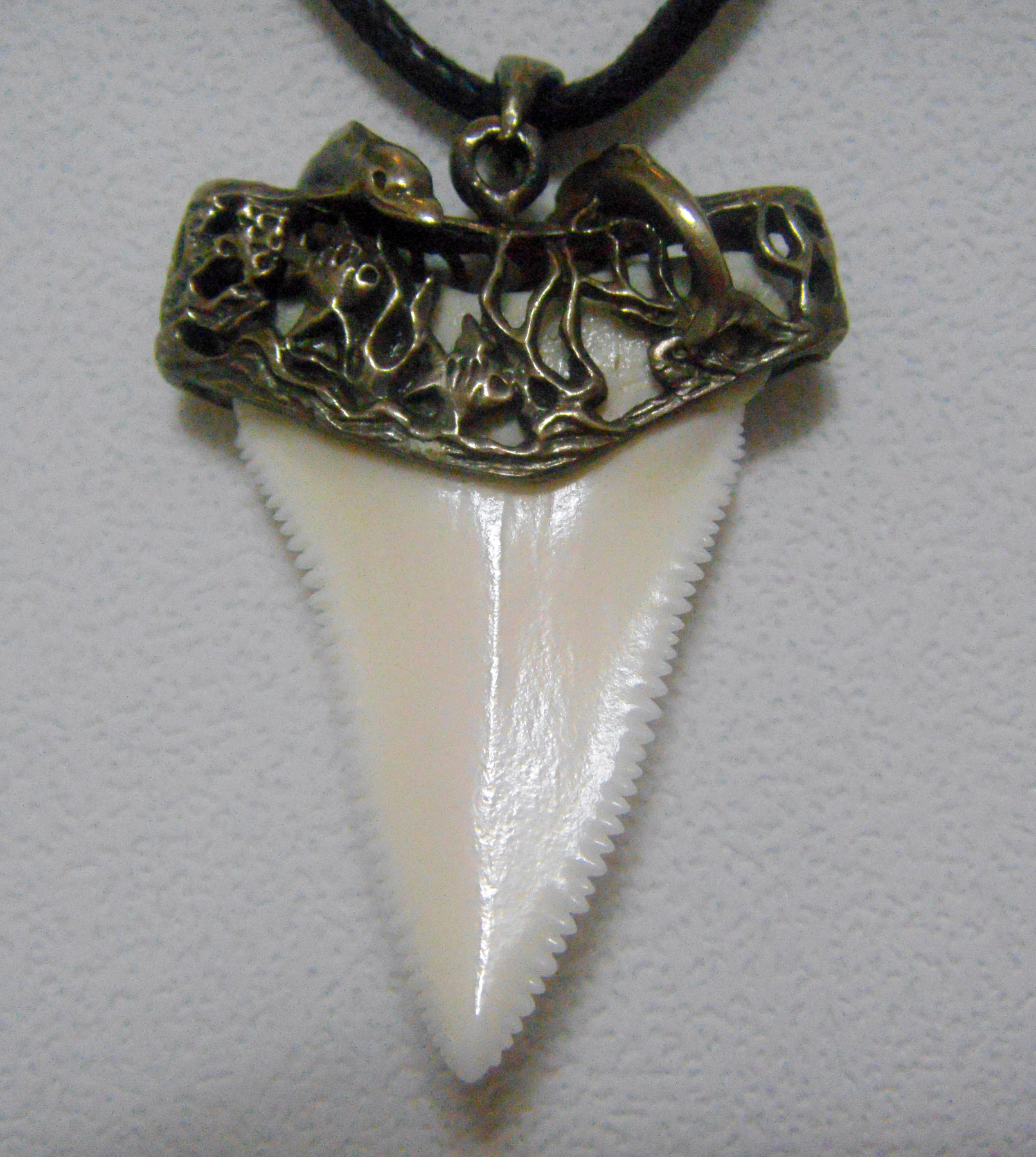 Shark tooth silver с чем пить