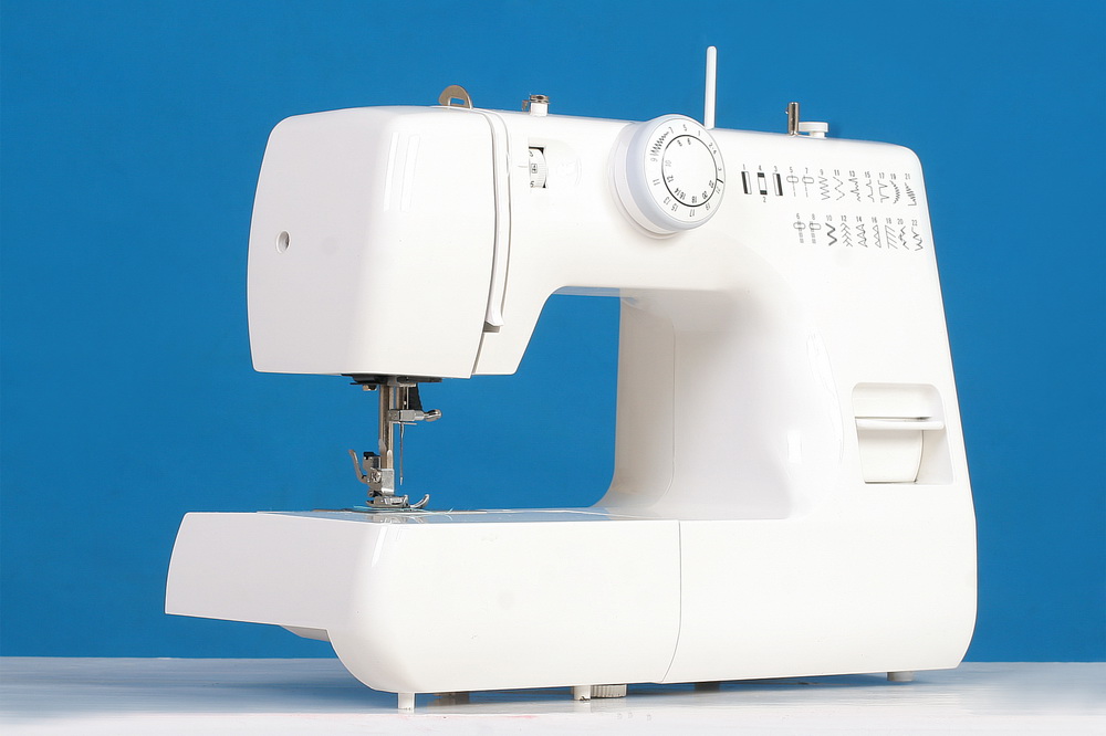 Home Use Sewing Machine KP889