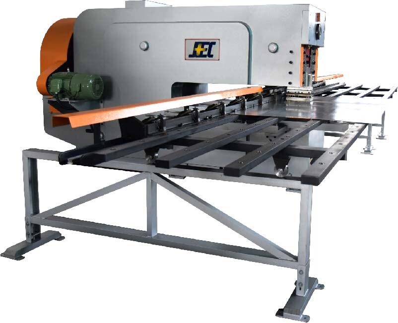 junen 高速冲孔网机