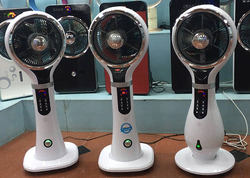Taiwan Water cooling mist fan with MP3 and FM / multifunctional fan ... Taiwan Water cooling mist fan with MP3 and FM / multifunctional fan ...