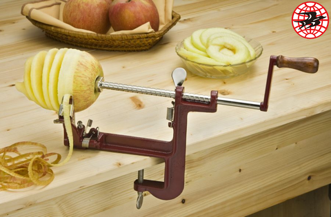 Hand crank best sale apple peeler corer