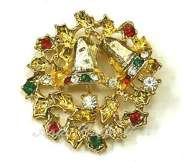 Christmas wreath brooch