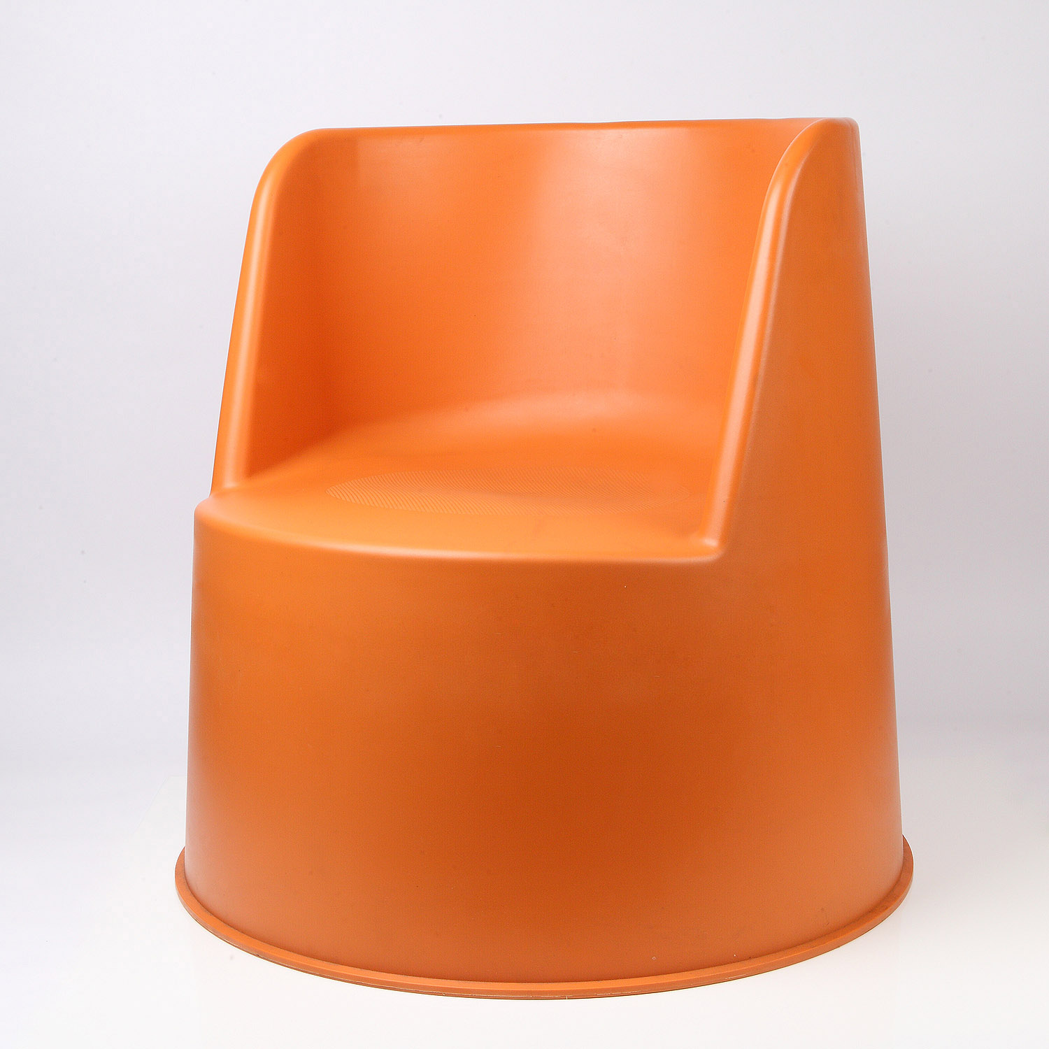 B14201 Plastic Stackable Round Chair