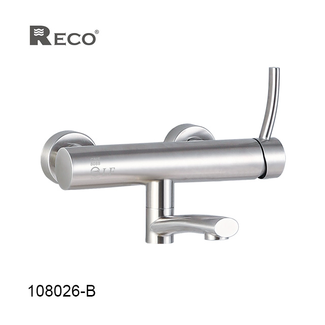 bath-shower-faucet-with-hand-held-shower-head-taiwantrade