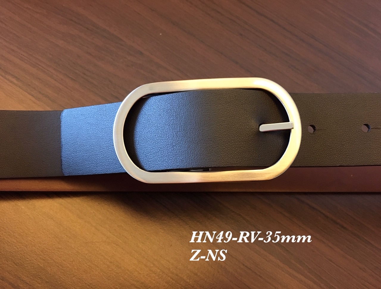 center bar belt buckle