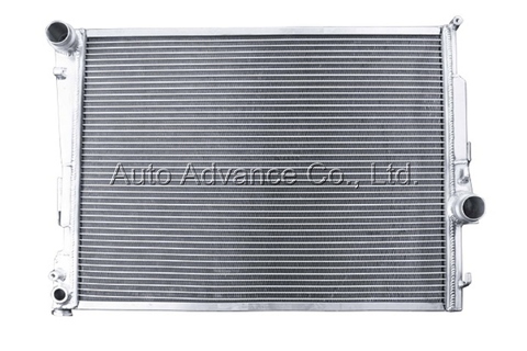 4-Row BMW E46 aluminum radiator | Taiwantrade.com