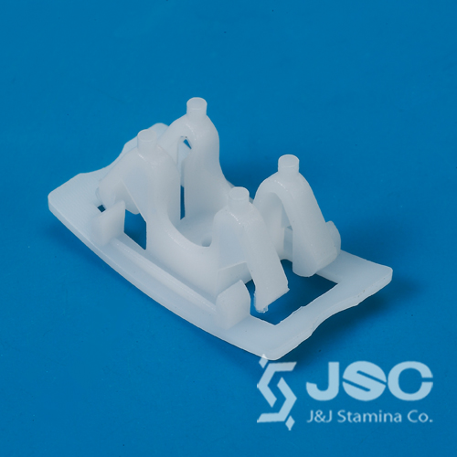 Ladder cord bottom clip for big C bottomrail blind parts