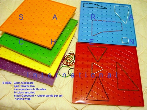 23CM GEOMETRIC GEOBOARD