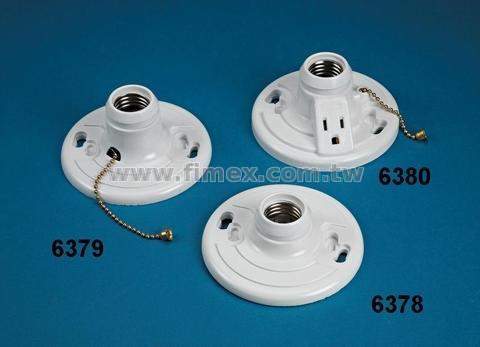 UREA CEILING RECEPTACLE E26 4 ½”