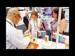 Taiwan’s beauty industry is one of the fastest growing industries with export potential in recent years. The total volume of Taiwan’s cosmetics exports has grown by 14% on average over the past five years. Even though the beauty industry has faced a financial crisis, it has overcome the challenges to continue growing. Taiwan's production of beauty masks ranks #1 worldwide, accounting for 17% of global beauty mask production. Businesses in Taiwan’s beauty industry have accumulated many years of experience at being original equipment manufacturers (OEM) for international cosmetics businesses. These manufacturers in Taiwan have now earned recognition from international companies for outstanding product quality and high-skilled techniques. In addition, many businesses in Taiwan have used their energy and creativity to establish their own brands. These brands have not only earned support from local customers but have also attracted fans from abroad, and have become popular souvenirs for foreign visitors.